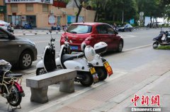 澳门太阳城网址：要求投放共享电动单车的企业限期清理已投放的车辆